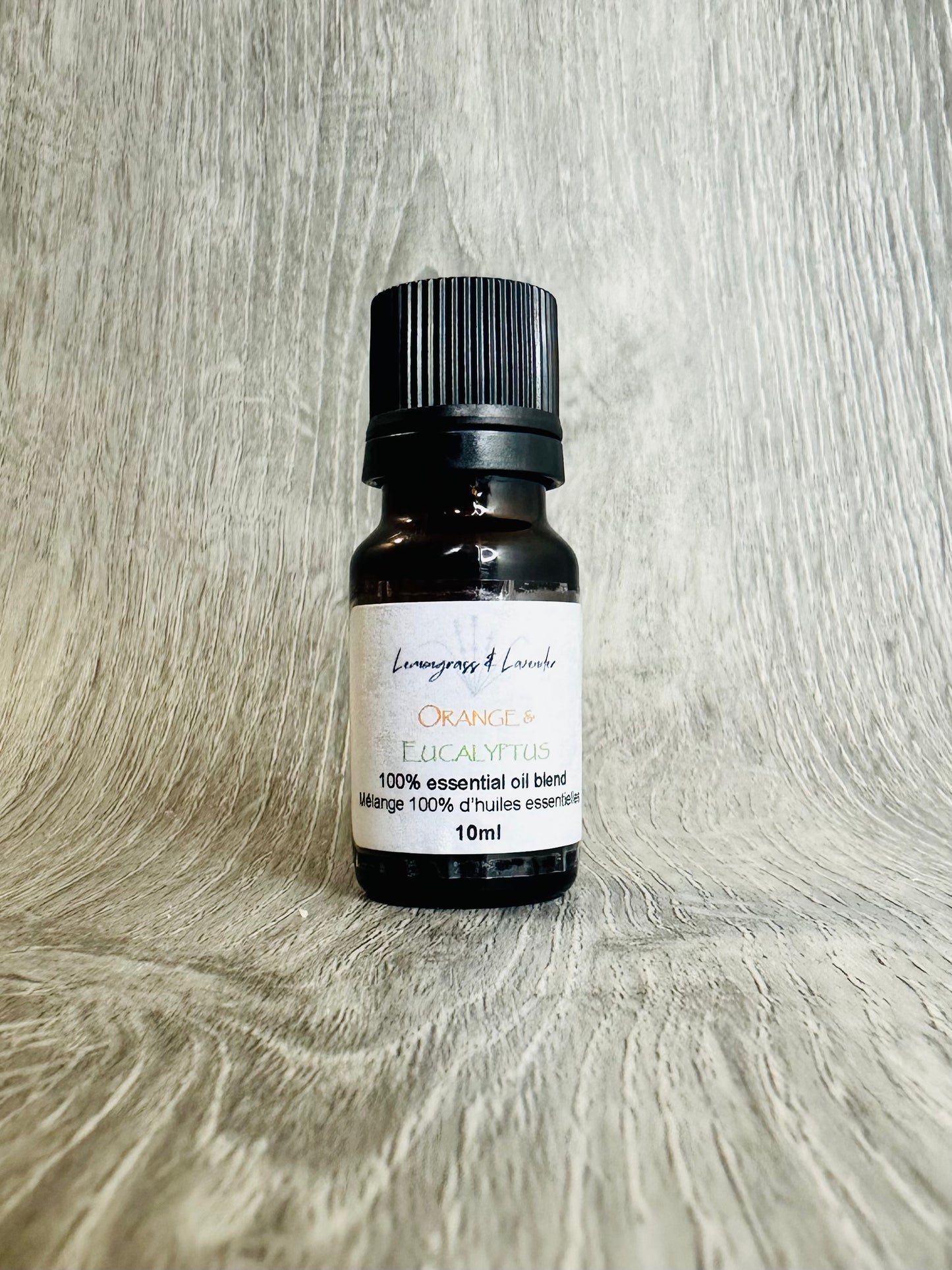 Mélange d'huiles essentielles d'orange et d'eucalyptus