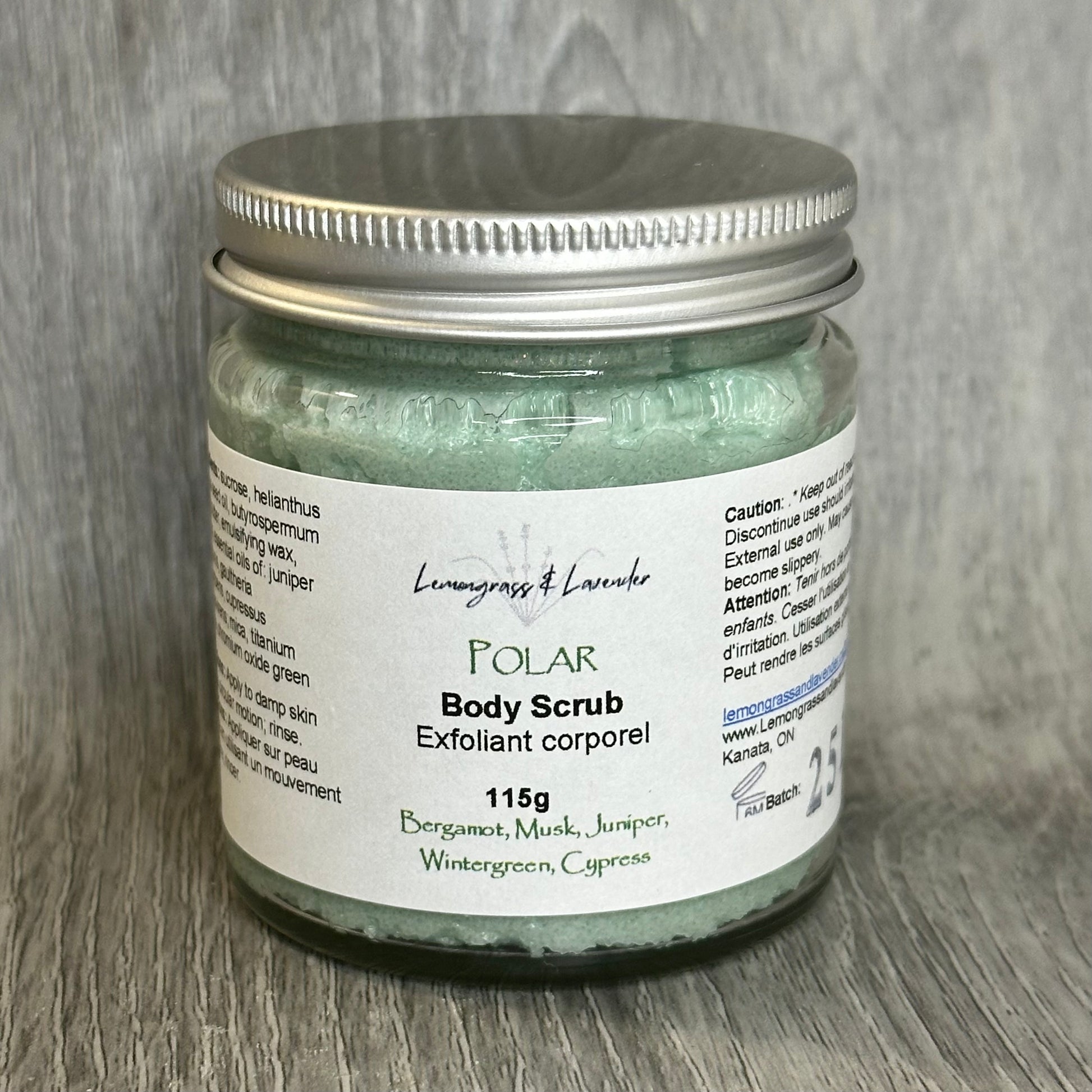 Polar Body Scrub/ Exfoliant corporel
Made in Canada
Sustainable packaging