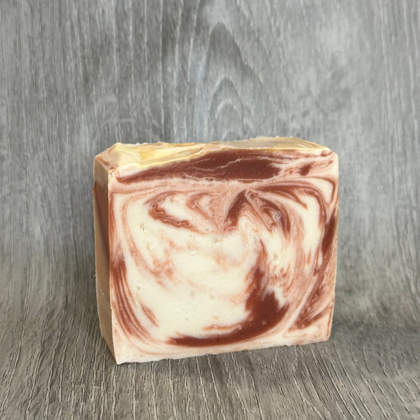Ember Bar Soap/ Savon
Made in Canada
Sustainable packaging