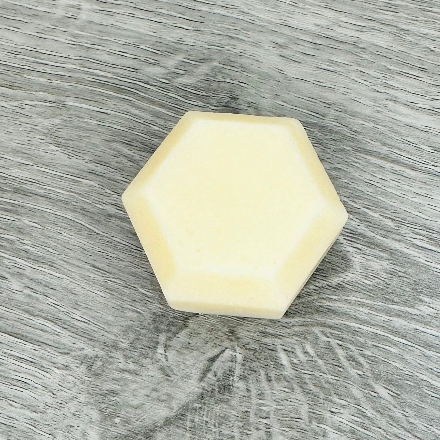 Tame Hair Serum Bar
